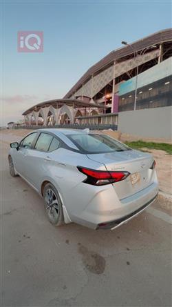 نيسان فيرسا